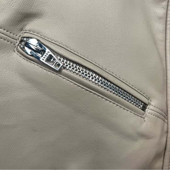 Blank NYC faux leather jacket - Picture 10 of 13